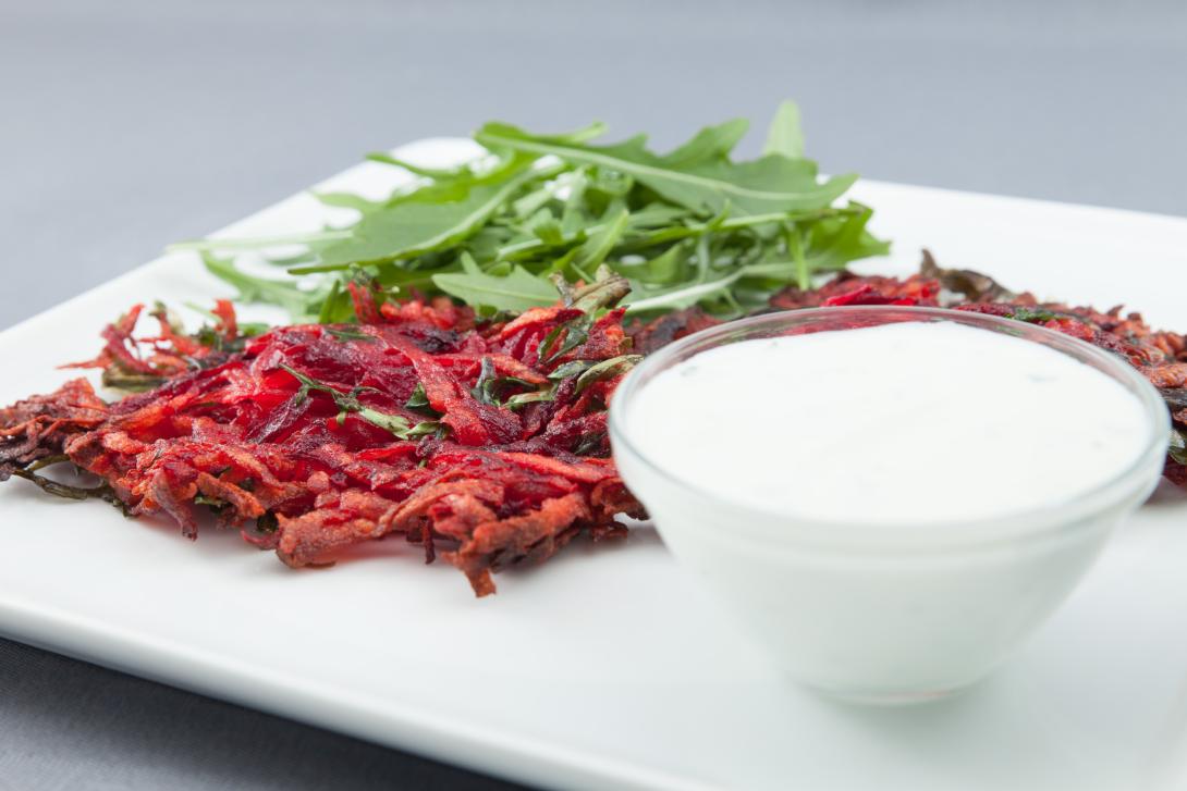 Rote-Bete-Rösti mit Rucola ©CC3.0 Sachsenschmaus.de